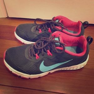Nike “wild trail” Sneakers - Womens 8.5